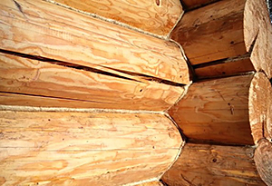 Утепленный деревянный дом при помощи Пакли